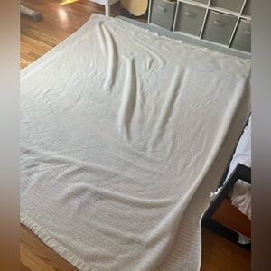 Vintage throw blanket shawl knot crochet